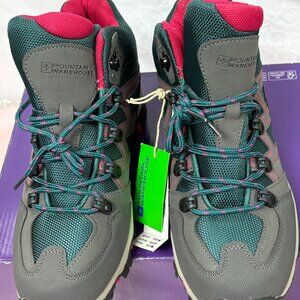 NEW-Mountain 015780-Multicolor Kids Boot.Sz-6. Made in China.